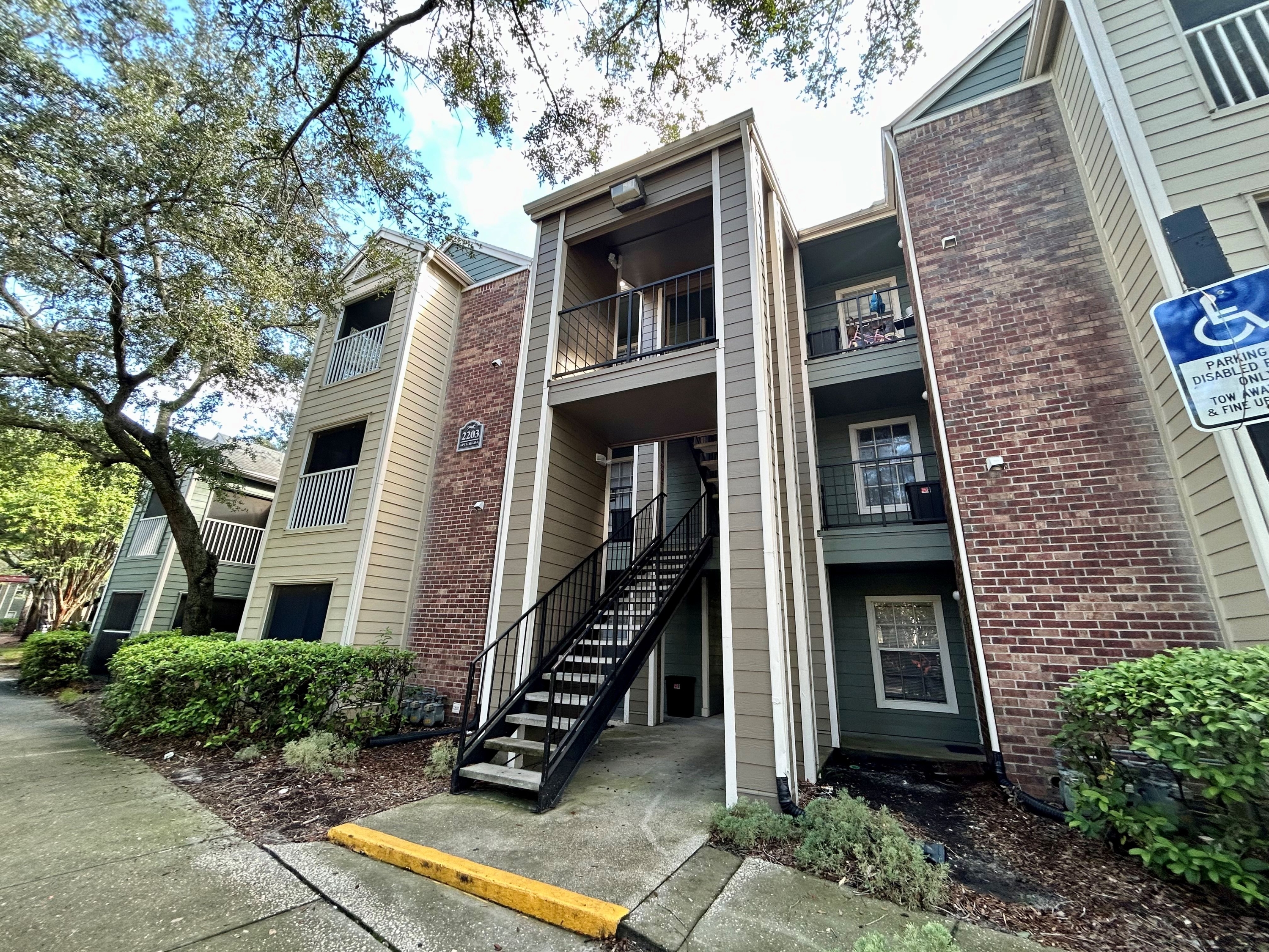 2203 Yankee Place